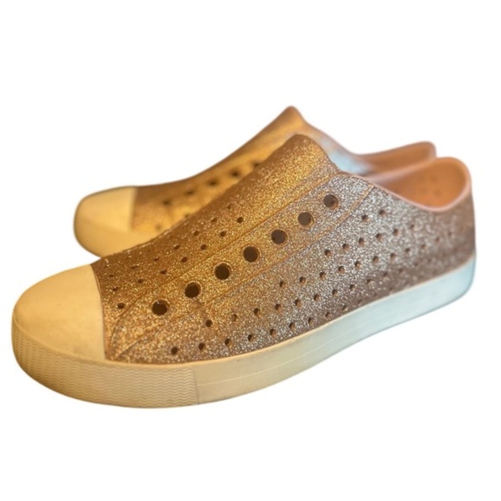 Native,‎ Rose Gold. Women's 9